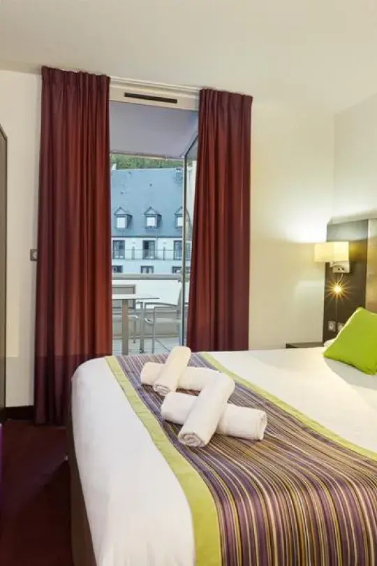 Hotel Astrid Lourdes 4 Sterne in der Nähe von Heiligtümern